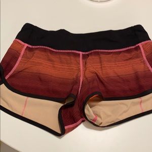 Lululemon running short with liner, size 6